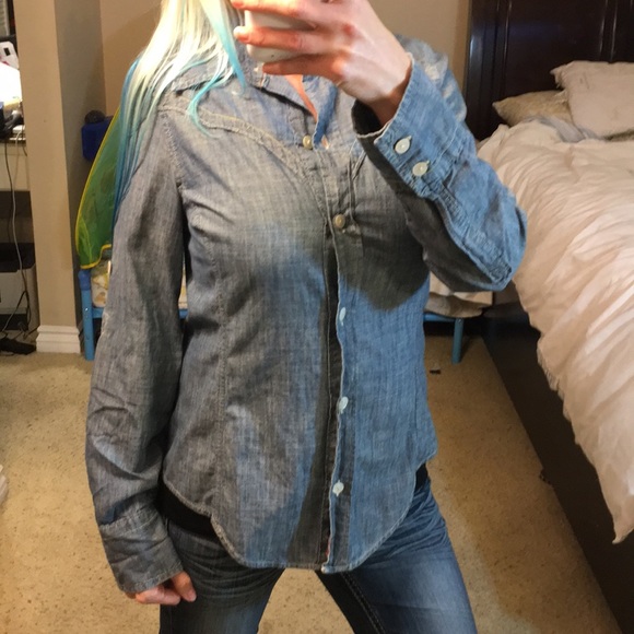 GAP Tops - Like New Gap Jeans Button Down Shirt